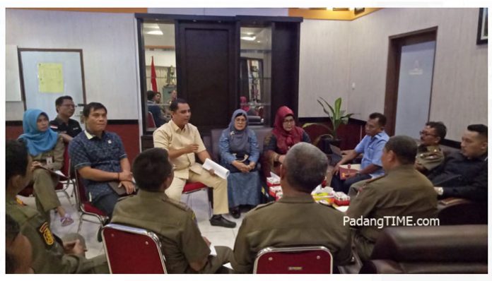 DPRD Padang: Satpol PP Harus Punya Call Center